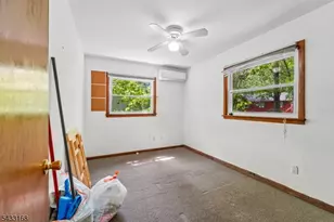 51 Lonaconing Rd, Vernon, NJ 07422 - Photo 15