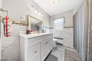 23 Homcy Pl, Clifton, NJ 07011 - Photo 27