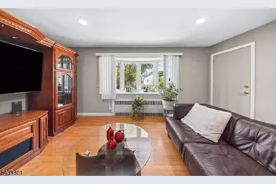23 Homcy Pl, Clifton, NJ 07011 - Photo 3