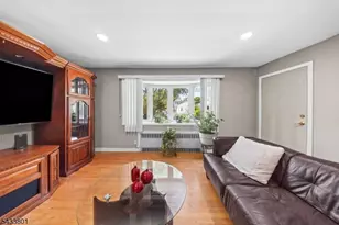 23 Homcy Pl, Clifton, NJ 07011 - Photo 3