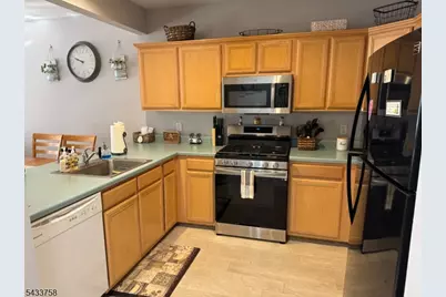 4209 Cleveland Ln, Rockaway Township, NJ 07866 - Photo 11