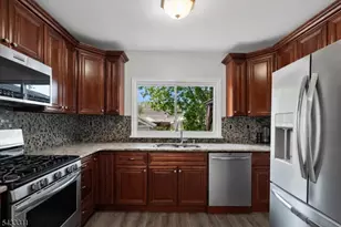 175 Colonial Rdwest, Union Township, NJ 07083 - Photo 17