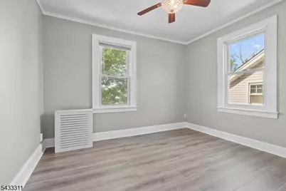 175 Colonial Rdwest, Union Township, NJ 07083 - Photo 31