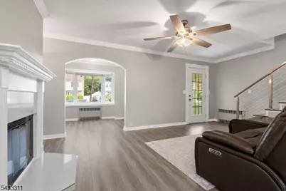 175 Colonial Rdwest, Union Township, NJ 07083 - Photo 13