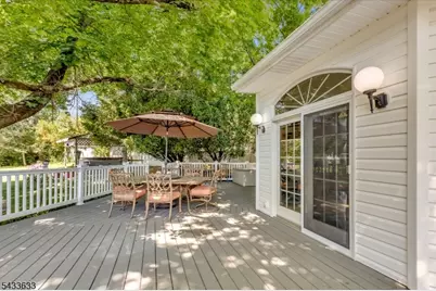 11 Allen Dr, Wayne, NJ 07470 - Photo 33