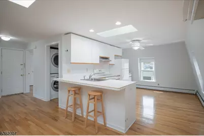 46 Franklin Pl #3, Summit, NJ 07901 - Photo 7