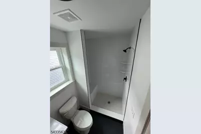 1060 Magnolia Ave, Elizabeth, NJ 07201 - Photo 15