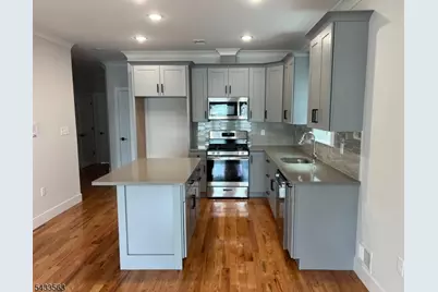 1060 Magnolia Ave, Elizabeth, NJ 07201 - Photo 9