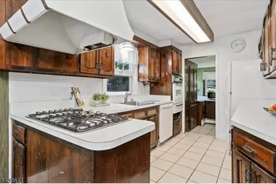 63 E Shore Rd, Denville, NJ 07834 - Photo 11
