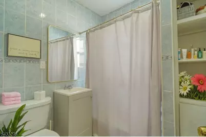 63 Grove St, Bloomfield, NJ 07003 - Photo 23