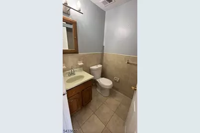 488 S 19th St, Newark, NJ 07103 - Photo 7