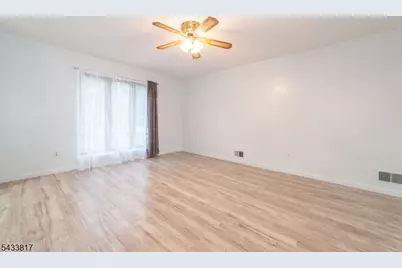 131 McPeek Rd, Andover Township, NJ 07848 - Photo 11