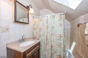26 Cumberland Ave, Verona, NJ 07044 - Photo 21
