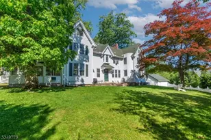 29 Stevens St, Bernardsville, NJ 07924 - Photo 1