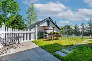 29 Stevens St, Bernardsville, NJ 07924 - Photo 39