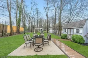 590 Woodland Ave, Mountainside, NJ 07092 - Photo 7
