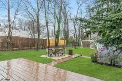 590 Woodland Ave, Mountainside, NJ 07092 - Photo 31