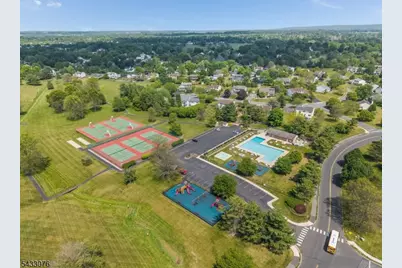 130 Locust Ct, Raritan Township, NJ 08822 - Photo 33