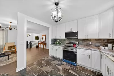 62 Barry Dr, Vernon, NJ 07422 - Photo 5