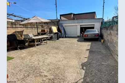 203 Oliver St, Newark, NJ 07105 - Photo 9
