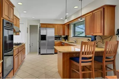 6 Lynnfield Drive, Morris Township, NJ 07960 - Photo 9