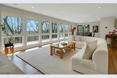 6 Lynnfield Drive, Morris Township, NJ 07960 - Photo 3