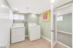 219 Hollywood Ave, Hillside, NJ 07205 - Photo 13