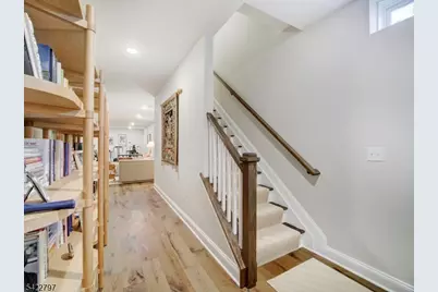 30 Dahlia Dr, Warren Township, NJ 07059 - Photo 23