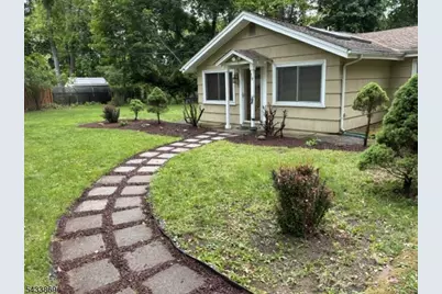 19 Crescent Rd, Wayne, NJ 07470 - Photo 21