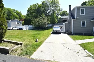 33 Alabama Ave, Jefferson Township, NJ 07849 - Photo 31