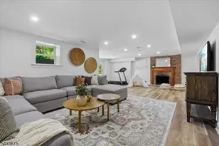 54 Blackberry Ln, Morris Township, NJ 07960 - Photo 35