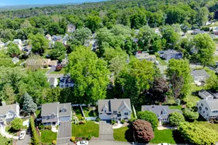 15 Woodrow Pl, West Caldwell, NJ 07006 - Photo 33