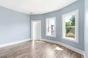 10 Charles St, East Orange, NJ 07017 - Photo 5
