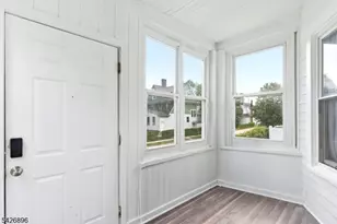 10 Charles St, East Orange, NJ 07017 - Photo 3