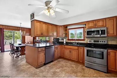 127 Hillcrest Rd, Readington, NJ 08822 - Photo 11