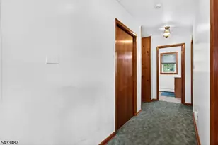 127 Hillcrest Rd, Readington, NJ 08822 - Photo 19