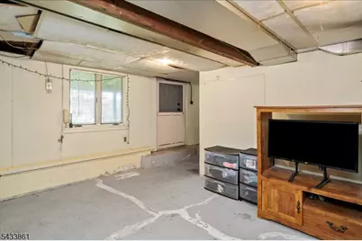 58 Tamarack Trl, Hardyston Township, NJ 07460 - Photo 37