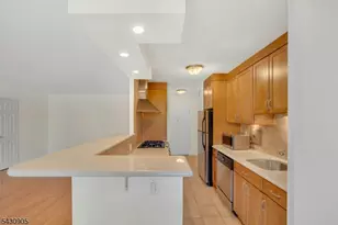 530 Valley Rd, Montclair, NJ 07043 - Photo 15