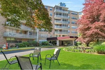 530 Valley Rd #3L, Montclair, NJ 07043 - Photo 35