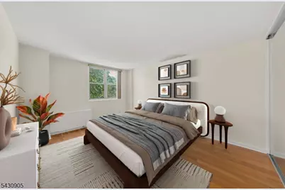 530 Valley Rd #3L, Montclair, NJ 07043 - Photo 5