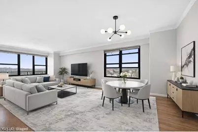 285 Aycrigg Ave #11G, Passaic, NJ 07055 - Photo 3