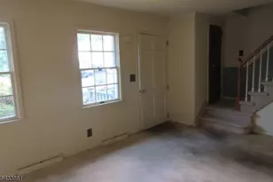 12 Jericho Rd, Butler, NJ 07405 - Photo 5
