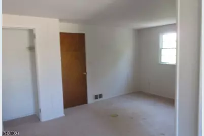 12 Jericho Rd, Butler, NJ 07405 - Photo 17