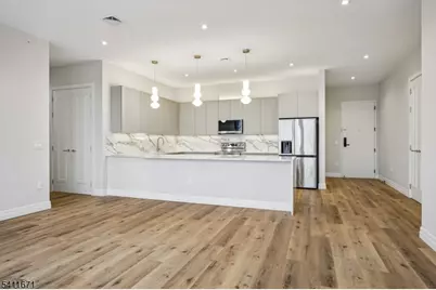 1722 Springfield Ave #302, Maplewood, NJ 07040 - Photo 11