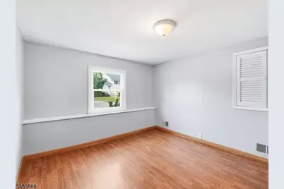 27 Carolyn Rd, Belleville, NJ 07109 - Photo 27