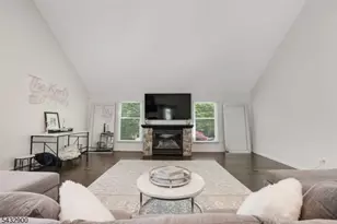 6 Kristen Ct, Wayne, NJ 07470 - Photo 19