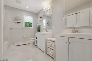 6 Kristen Ct, Wayne, NJ 07470 - Photo 31