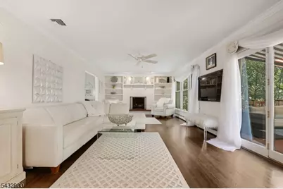 6 Kristen Ct, Wayne, NJ 07470 - Photo 11