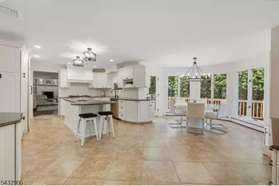 6 Kristen Ct, Wayne, NJ 07470 - Photo 15