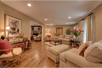 71 Cheshire Ln, Ringwood, NJ 07456 - Photo 5